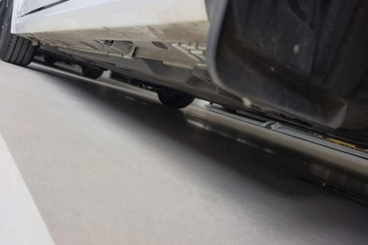 Used Toyota Corolla 2021 TNGA 1.5L CVT Elite Edition Chassis Front Right