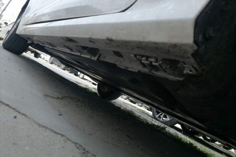 Used Toyota Corolla 2021 Dual-Engine 1.8L E-CVT Pioneer Edition Chassis Front Right