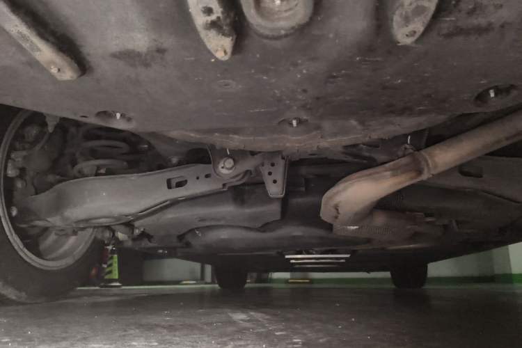 Used Toyota Corolla 2021 Dual-Motor 1.8L E-CVT Elite Edition Chassis Rear