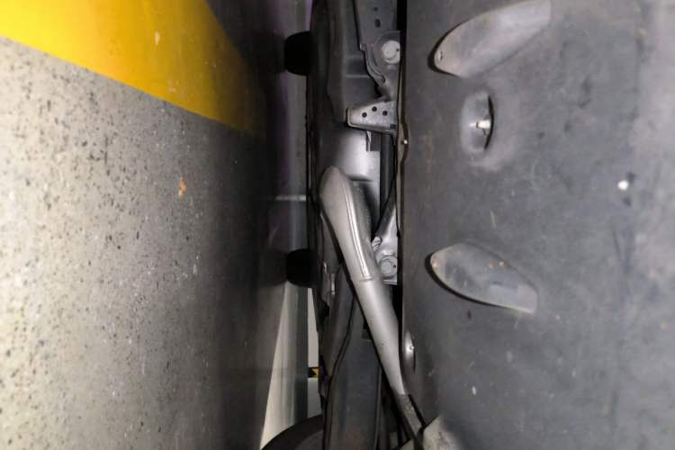 Used Toyota Corolla 2021 Dual-Motor 1.8L E-CVT Elite Edition Chassis Rear