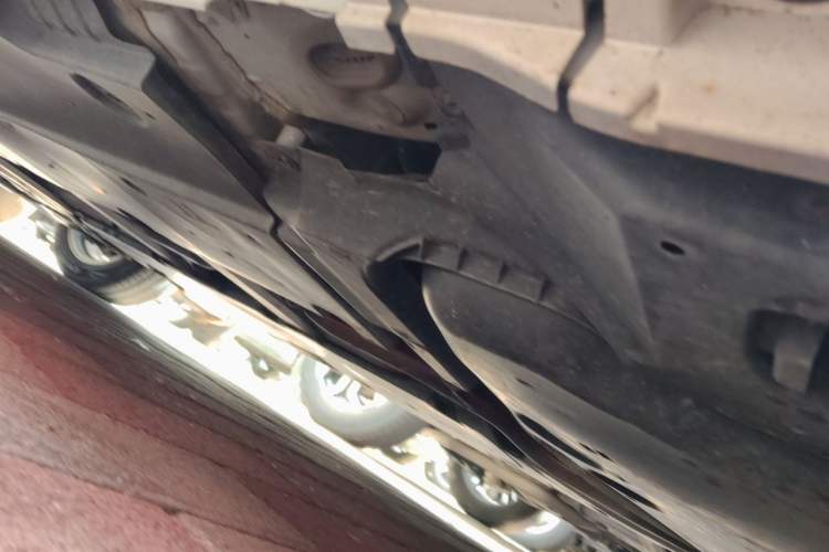 Used Toyota Corolla 2021 Dual-Motor 1.8L E-CVT Elite Edition Chassis Rear Left