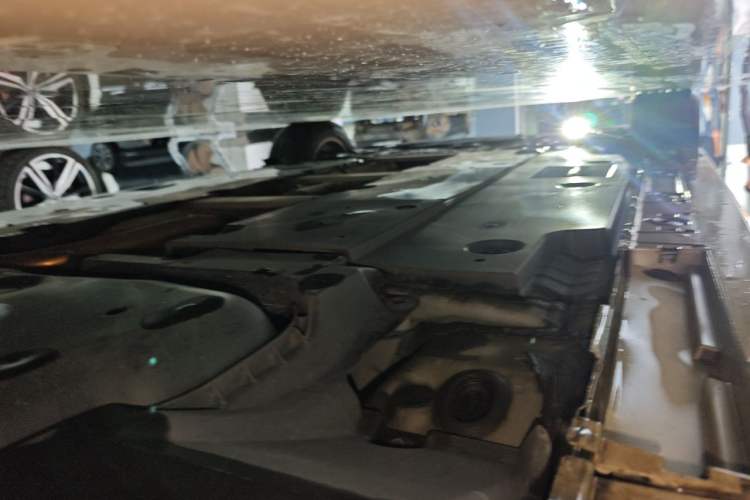 Used Toyota Corolla 2021 Dual-Motor 1.8L E-CVT Elite Edition Chassis Rear Left
