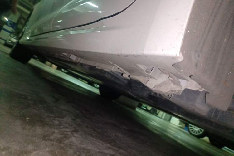 Used Toyota Corolla 2021 Dual-Motor 1.8L E-CVT Elite Edition Chassis Rear Left