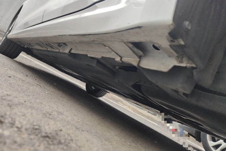 Used Toyota Corolla 2021 Dual-Motor 1.8L E-CVT Elite Edition Chassis Rear Left