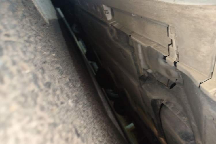 Used Toyota Corolla 2021 Dual-Motor 1.8L E-CVT Elite Edition Chassis Rear Left