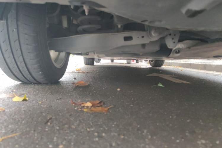 Used Toyota Corolla 2021 Dual-Motor 1.8L E-CVT Elite Edition Chassis Rear Left