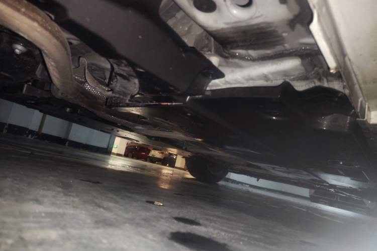 Used Toyota Corolla 2021 Dual-Motor 1.8L E-CVT Elite Edition Chassis Rear Right