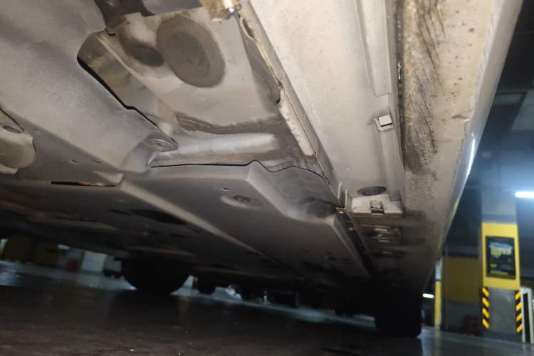 Used Toyota Corolla 2021 Dual-Motor 1.8L E-CVT Elite Edition Chassis Rear Right