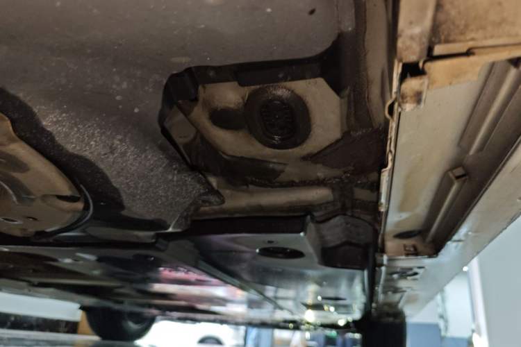 Used Toyota Corolla 2021 Dual-Motor 1.8L E-CVT Elite Edition Chassis Rear Right
