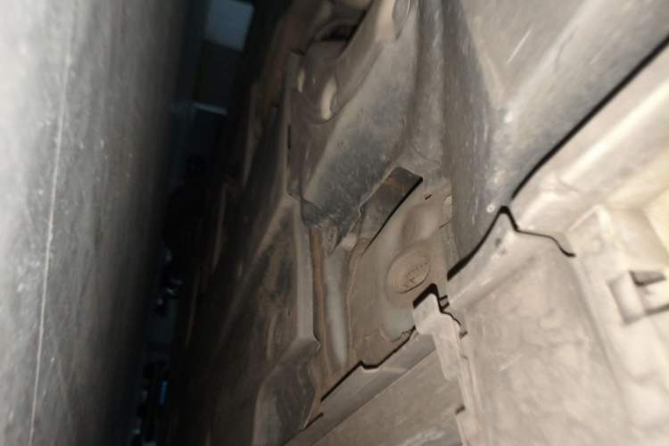 Used Toyota Corolla 2021 Dual-Motor 1.8L E-CVT Elite Edition Chassis Rear Right