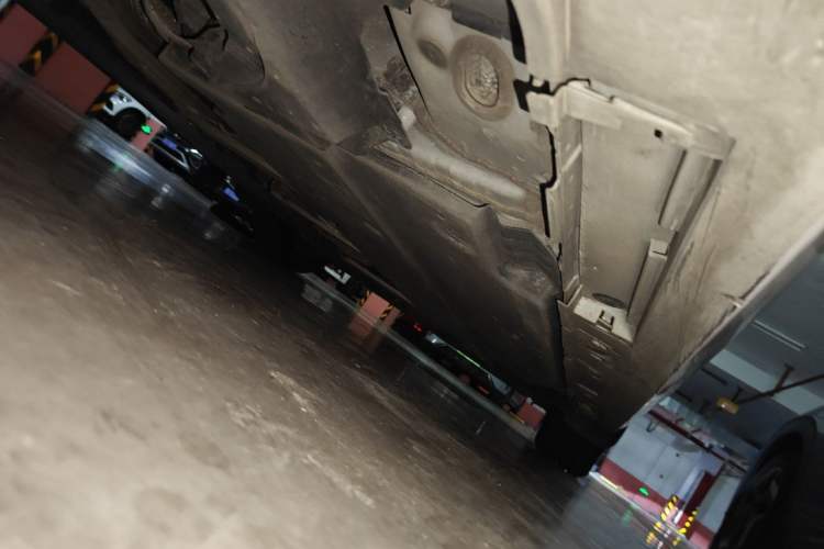 Used Toyota Corolla 2021 Dual-Motor 1.8L E-CVT Elite Edition Chassis Rear Right