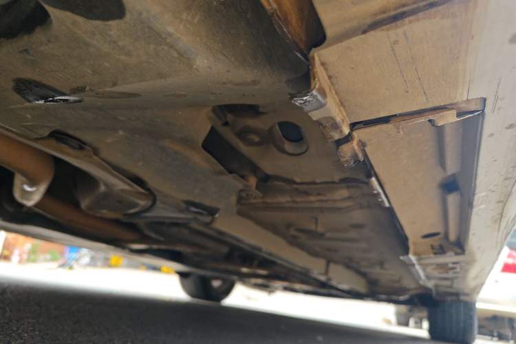 Used Toyota Corolla 2021 Dual-Motor 1.8L E-CVT Elite Edition Chassis Rear Right