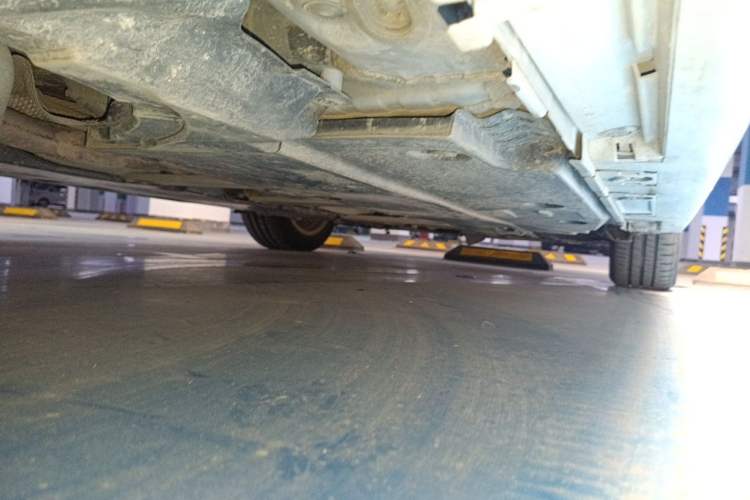 Used Toyota Corolla 2021 Dual-Motor 1.8L E-CVT Elite Edition Chassis Rear Right