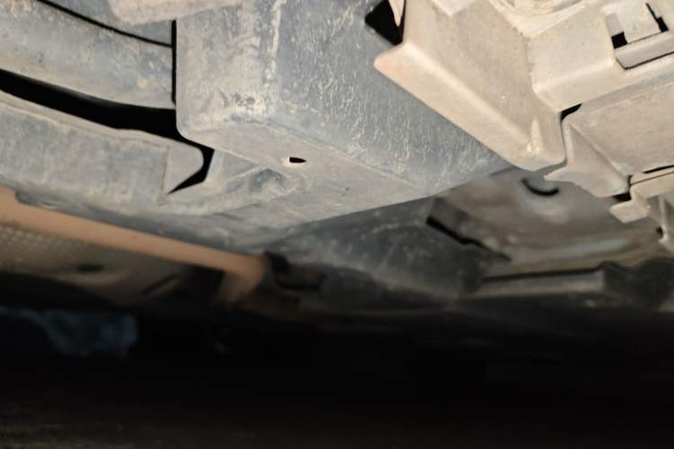 Used Toyota Corolla 2021 Dual-Motor 1.8L E-CVT Elite Edition Chassis Rear Right