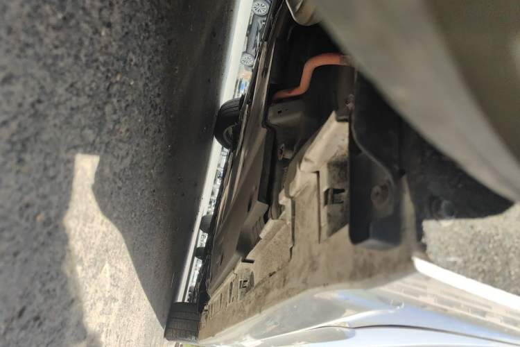 Used Toyota Corolla 2021 Dual-Motor 1.8L E-CVT Elite Edition Chassis Rear Right