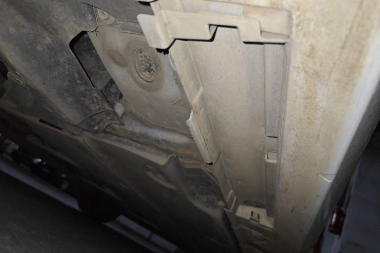 Used Toyota Corolla 2021 Dual-Motor 1.8L E-CVT Elite Edition Chassis Rear Right