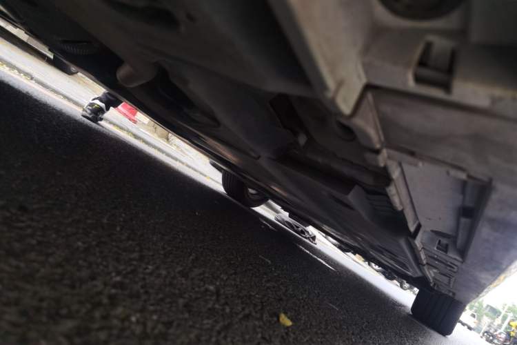 Used Toyota Corolla 2021 Dual-Motor 1.8L E-CVT Elite Edition Chassis Rear Right