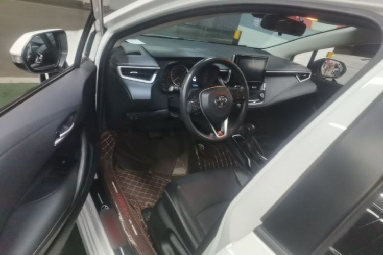Used Toyota Corolla 2021 1.2T S-CVT Luxury Edition Driver Seat