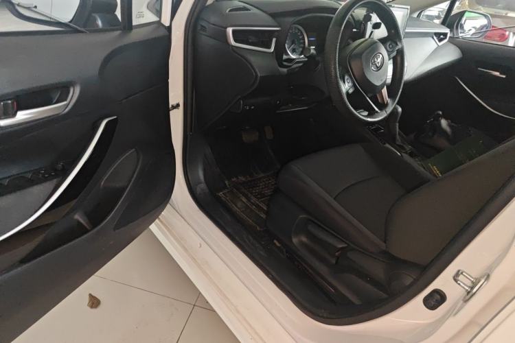 Used Toyota Corolla 2021 Dual-Engine 1.8L E-CVT Pioneer Edition Driver Seat