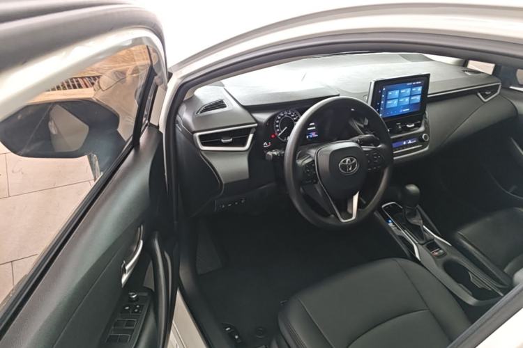 Used Toyota Corolla 2021 TNGA 1.5L CVT Elite Edition Driver Seat