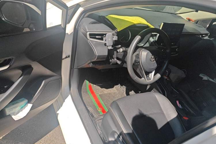 Used Toyota Corolla 2021 1.2T S-CVT Luxury Edition Driver Seat