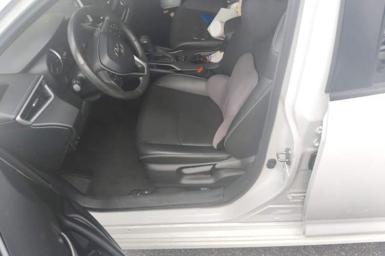Used Toyota Corolla 2021 1.2T S-CVT Luxury Edition Driver Seat