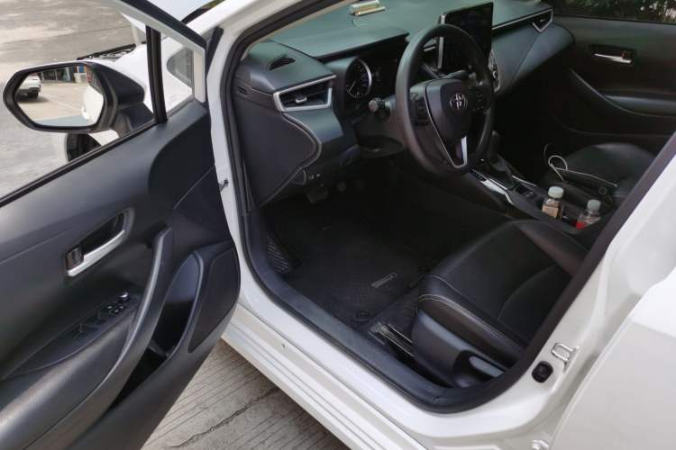 Used Toyota Corolla 2021 1.2T S-CVT Elite Edition Driver Seat
