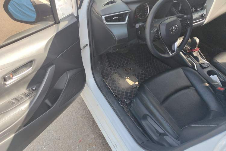 Used Toyota Corolla 2021 TNGA 1.5L CVT Elite Edition Driver Seat