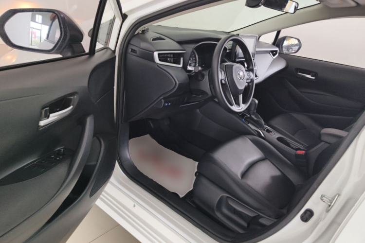 Used Toyota Corolla 2021 1.2T S-CVT Pioneer Edition Driver Seat