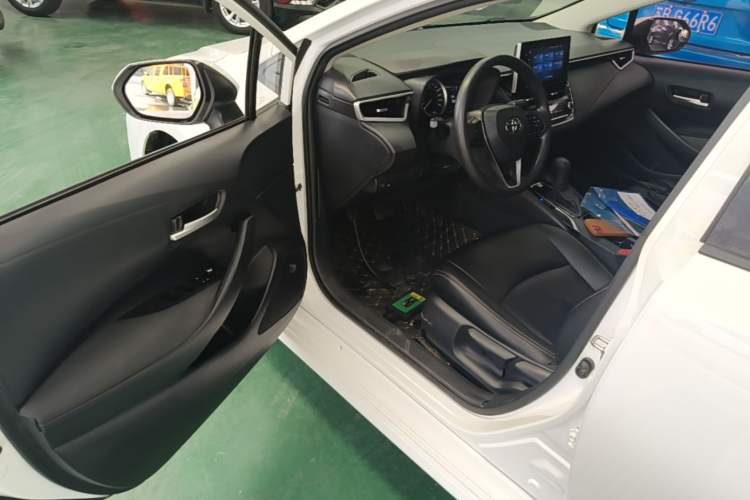 Used Toyota Corolla 2021 1.2T S-CVT Elite Edition Driver Seat
