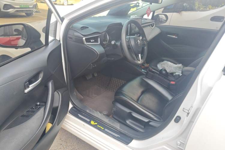 Used Toyota Corolla 2021 1.2T S-CVT Elite PLUS Edition Driver Seat