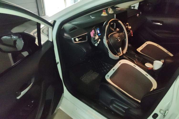 Used Toyota Corolla 2021 1.2T S-CVT Elite Edition Driver Seat