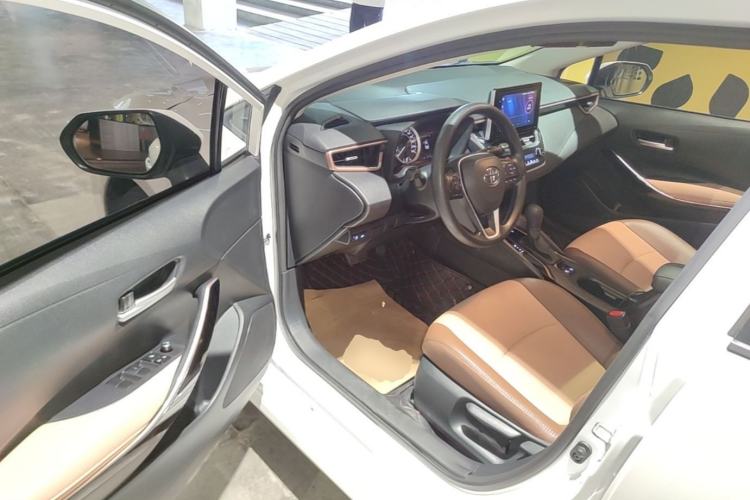 Used Toyota Corolla 2021 TNGA 1.5L CVT Elite CARE Edition Driver Seat