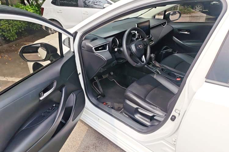 Used Toyota Corolla 2021 1.2T S-CVT Elite PLUS Edition Driver Seat