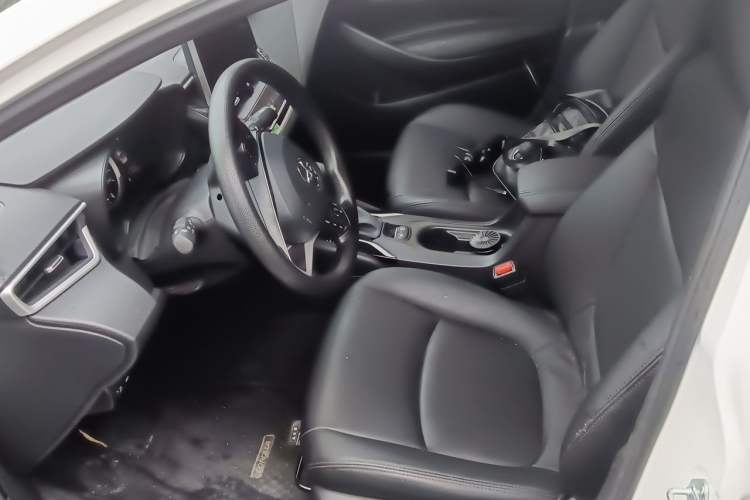 Used Toyota Corolla 2021 TNGA 1.5L CVT Elite Edition Driver Seat