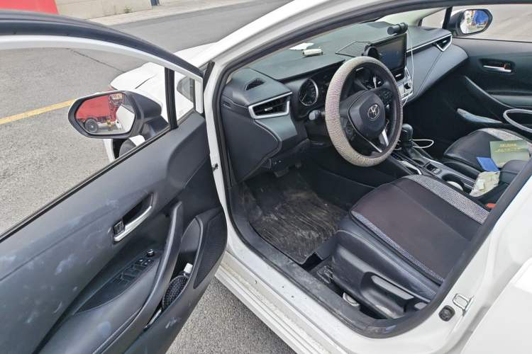 Used Toyota Corolla 2021 1.2T S-CVT Luxury Edition Driver Seat