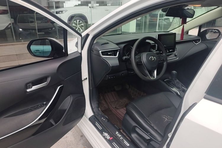 Used Toyota Corolla 2021 Dual-Motor 1.8L E-CVT Elite Edition Driver Seat
