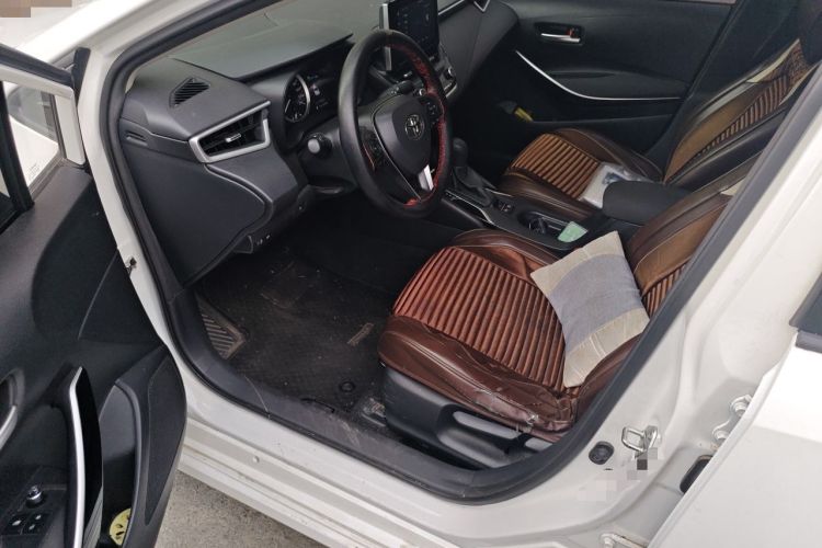 Used Toyota Corolla 2021 Dual-Motor 1.8L E-CVT Elite Edition Driver Seat