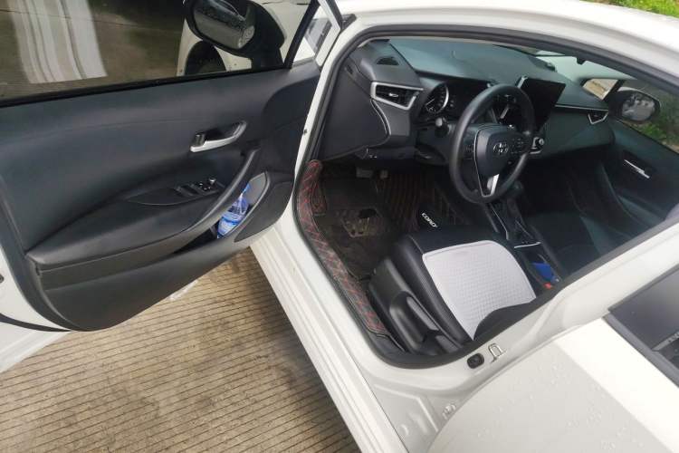 Used Toyota Corolla 2021 1.2T S-CVT Elite Edition Driver Seat