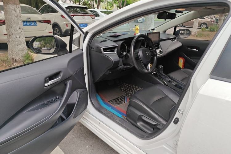 Used Toyota Corolla 2021 1.2T S-CVT Luxury Edition Driver Seat