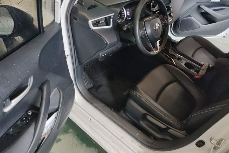 Used Toyota Corolla 2021 1.2T S-CVT Elite PLUS Edition Driver Seat