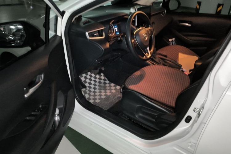 Used Toyota Corolla 2021 1.2T S-CVT Elite Edition Driver Seat