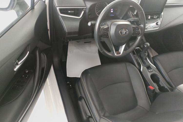 Used Toyota Corolla 2021 1.2T S-CVT Luxury Edition Driver Seat
