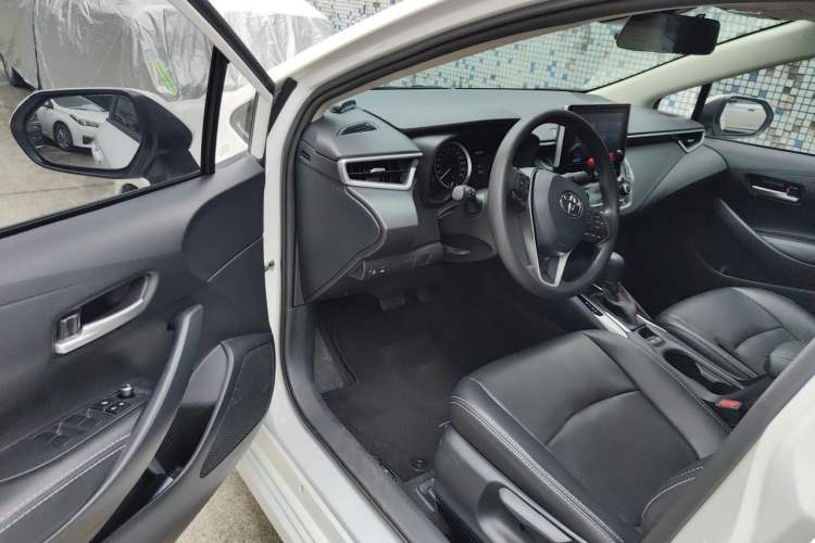 Used Toyota Corolla 2021 1.2T S-CVT Elite PLUS Edition Driver Seat