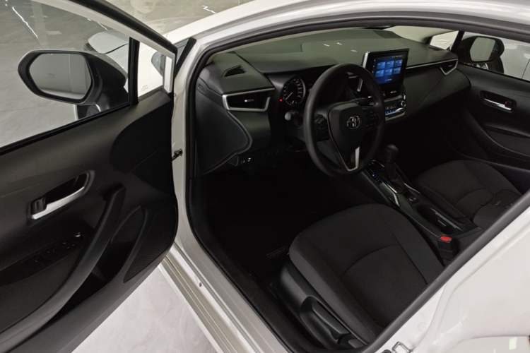 Used Toyota Corolla 2021 TNGA 1.5L CVT Elite Edition Driver Seat