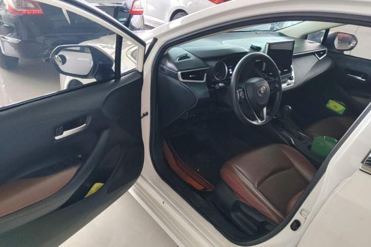 Used Toyota Corolla 2021 1.2T S-CVT Elite PLUS Edition Driver Seat