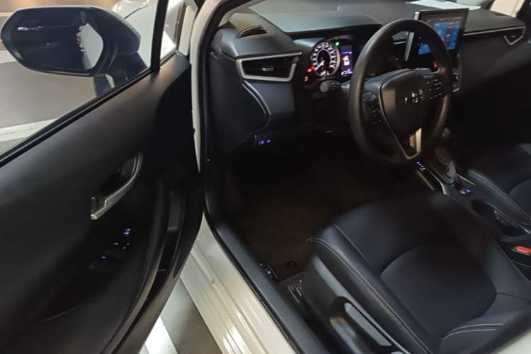 Used Toyota Corolla 2021 1.2T S-CVT Elite PLUS Edition Driver Seat