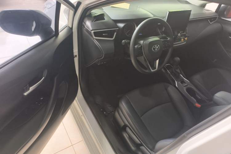 Used Toyota Corolla 2021 1.2T S-CVT Elite Edition Driver Seat