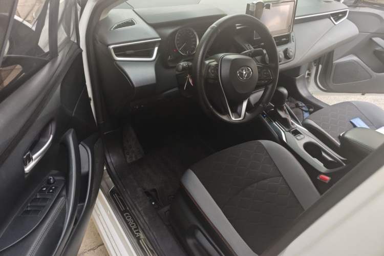 Used Toyota Corolla 2021 1.2T S-CVT Pioneer PLUS Edition Driver Seat