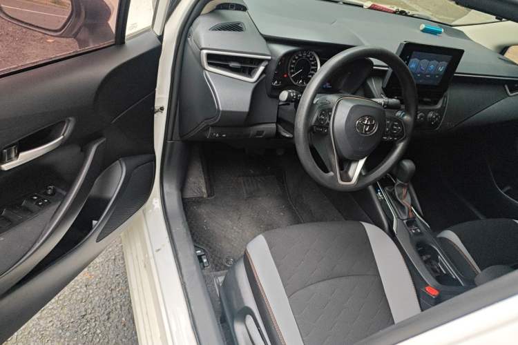 Used Toyota Corolla 2021 1.2T S-CVT Pioneer PLUS Edition Driver Seat